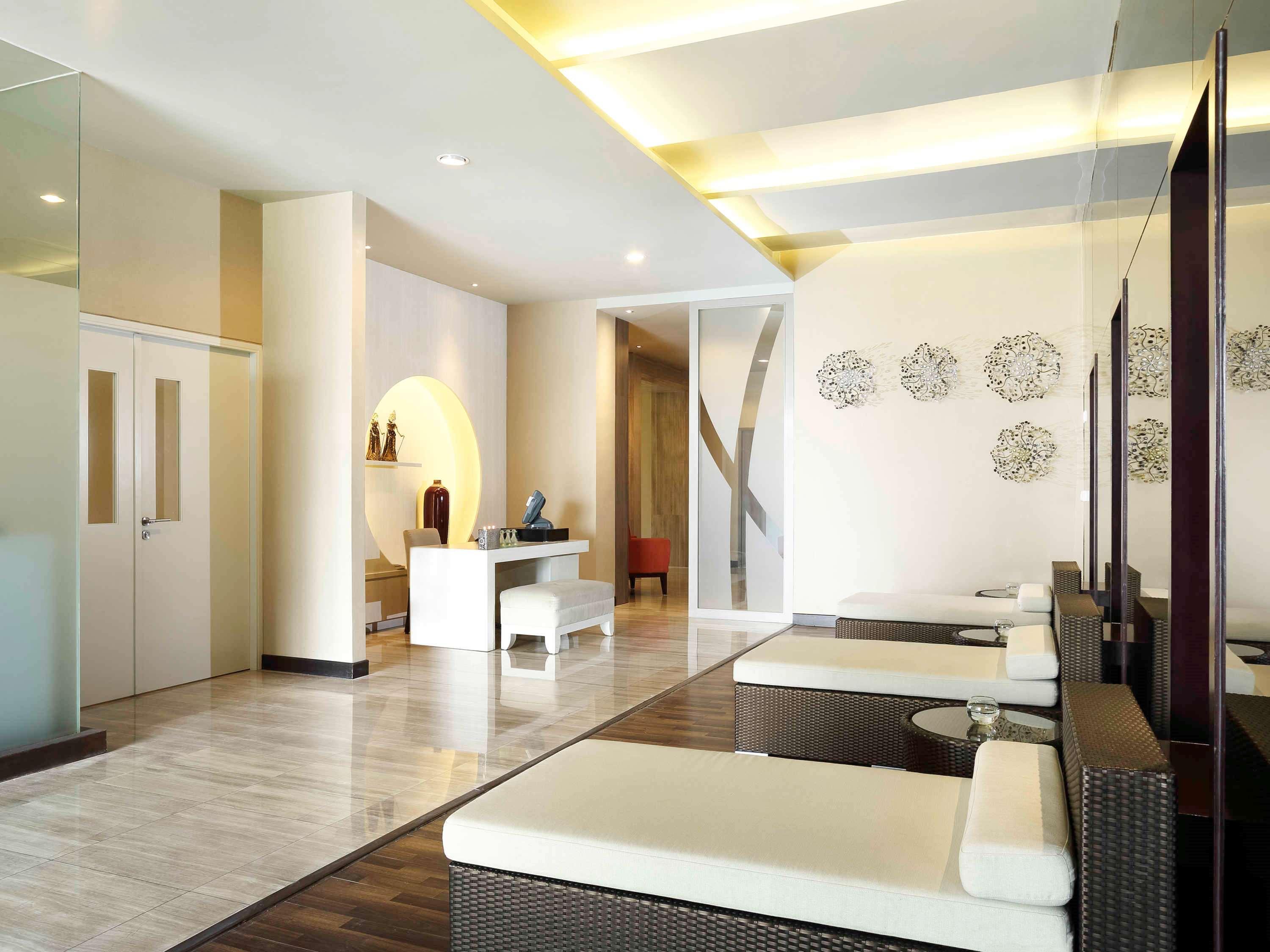 Novotel Gajah Mada 4*