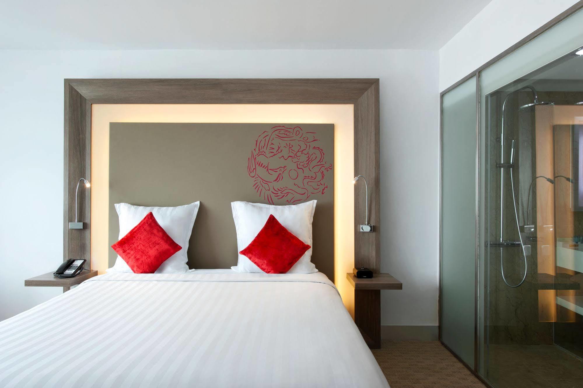 Hotel Novotel Gajah Mada Jakarta